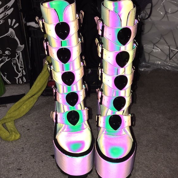 Dolls Kill Shoes - 👽🆕Dolls Kill / YRU Reflective Alien Platform Boots! BNIB! Size 8!👽SOLD OUT!